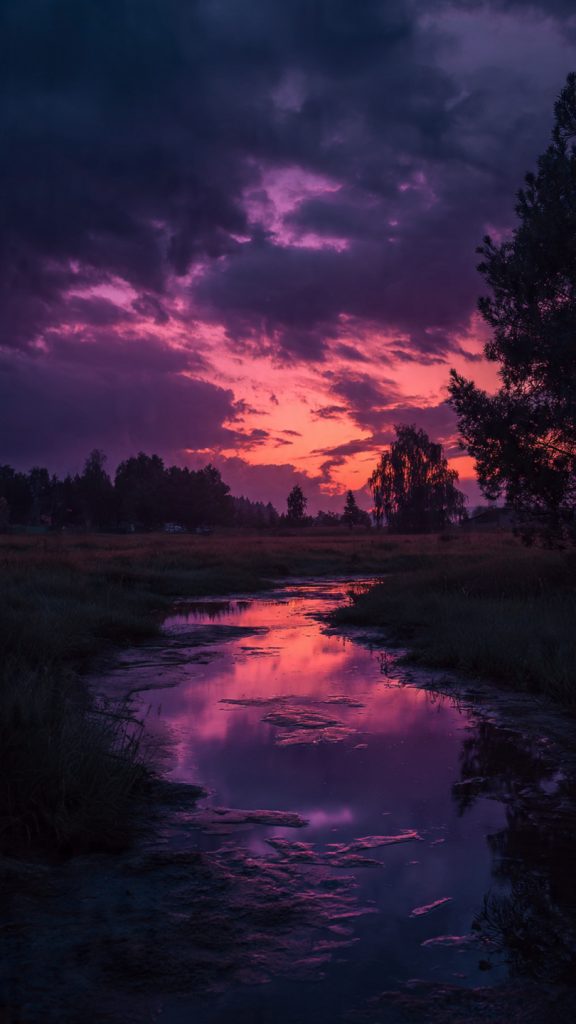 an attractive image of purple sunset sky wallpaper