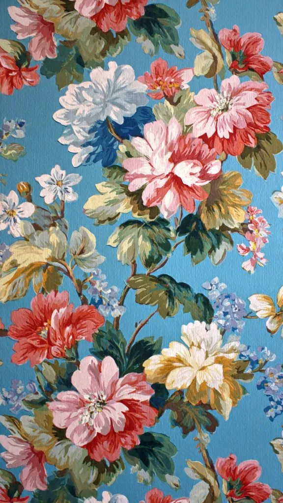 vintage floral wallpaper